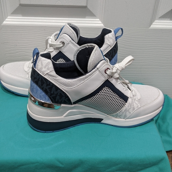 One left Size 9! Michael Kors Georgie Trainer Shoes - Picture 1 of 6